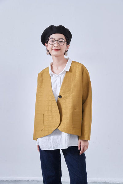 KNNJ355 Round-Hem Collarless Quilted-Style Jacket