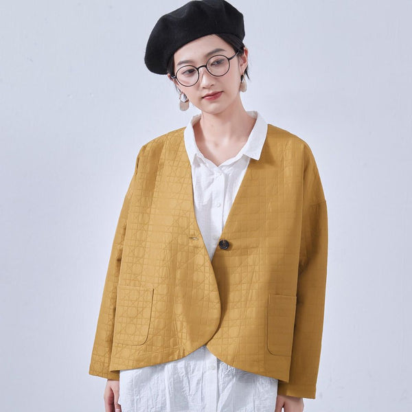 KNNJ355 Round-Hem Collarless Quilted-Style Jacket