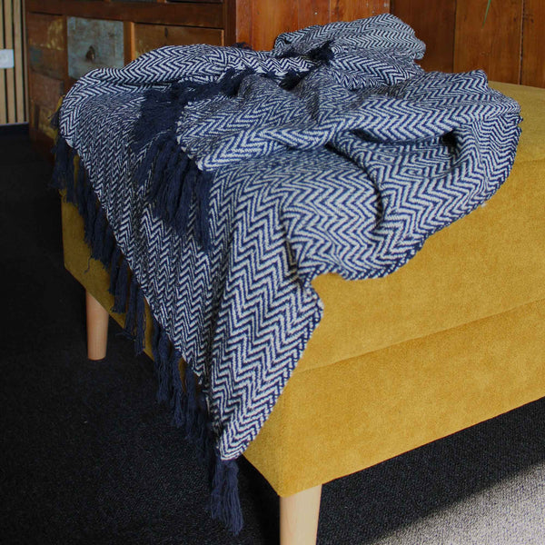 Boho Comfort Throw - 125x150cm - Navy Zigzag